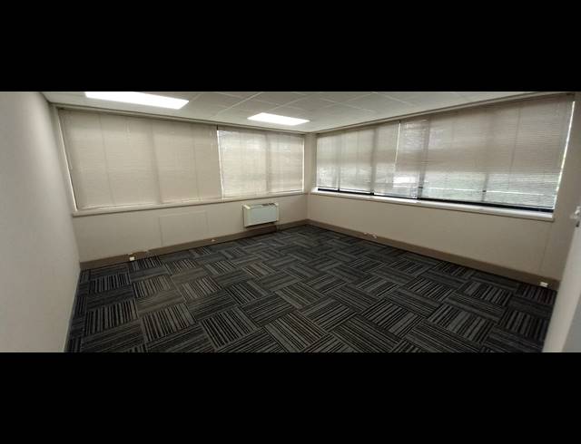 433M² OFFICE TO LET IN WOODMEAD